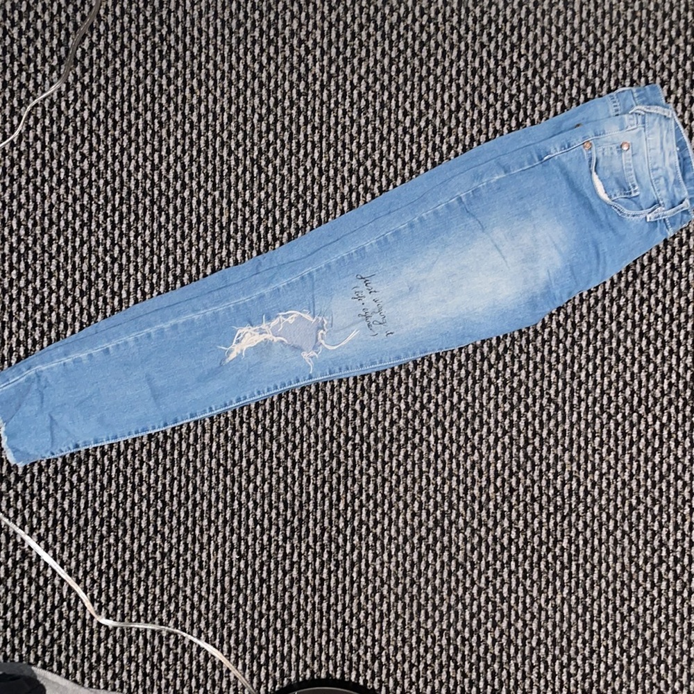 Jeans - Picture 5 of 5